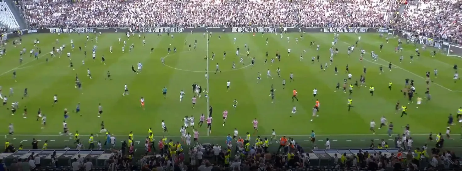 JUVENTUS UKIDA TRADICIONALNO UTRČAVANJE NAVIJAČA NA TEREN!
