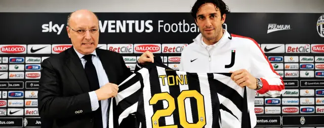 LUKA TONI BELIEVES IN KOLO MUANI: “I EXPECT AT LEAST 15 GOALS, MAYBE EVEN 20!”